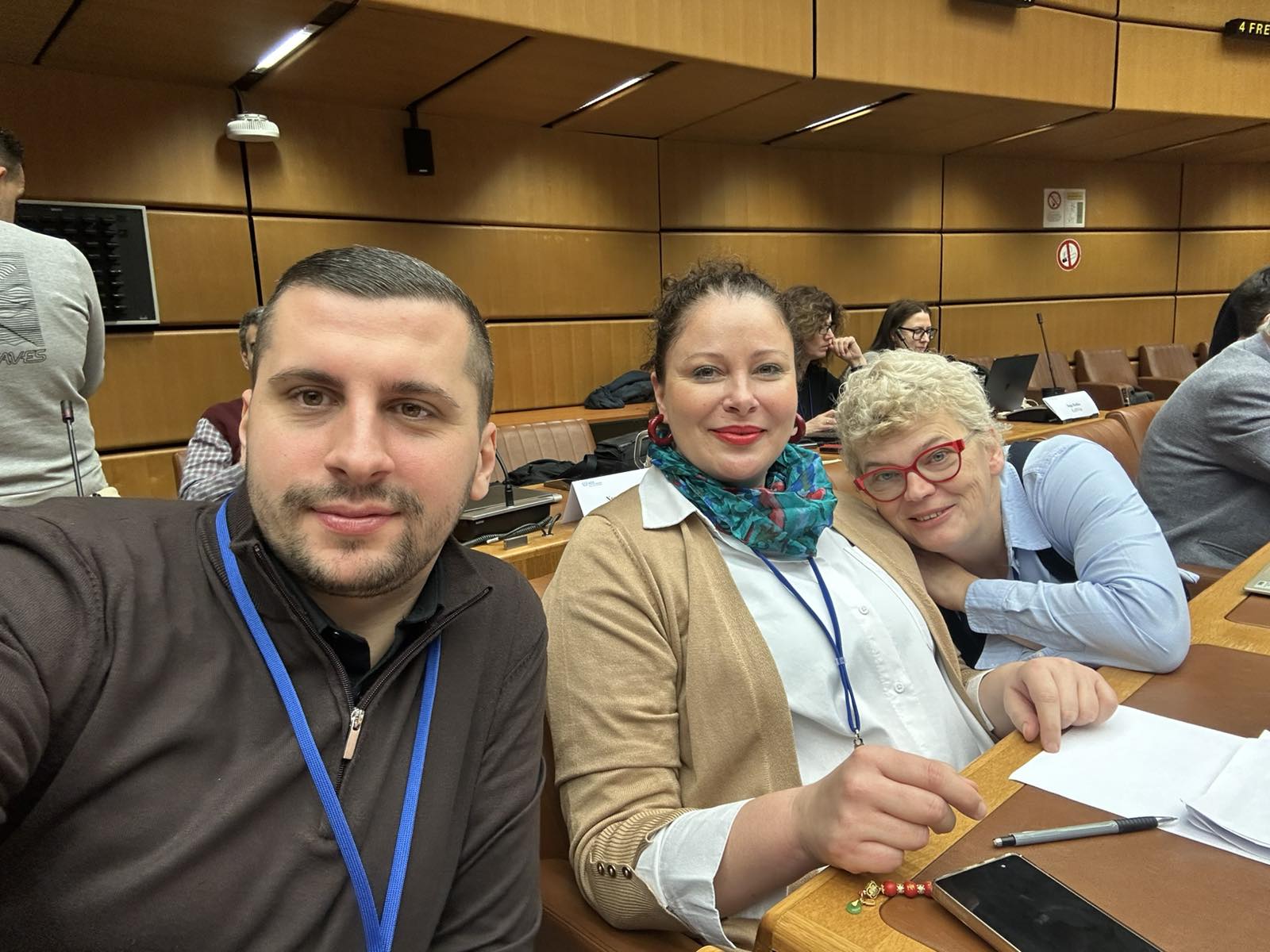 IMG-9841b7d70a139c85e00302d71ed3cd07-V Erli Kovačević Galović tijekom izlaganja na skupu Mineral Forum 2025.