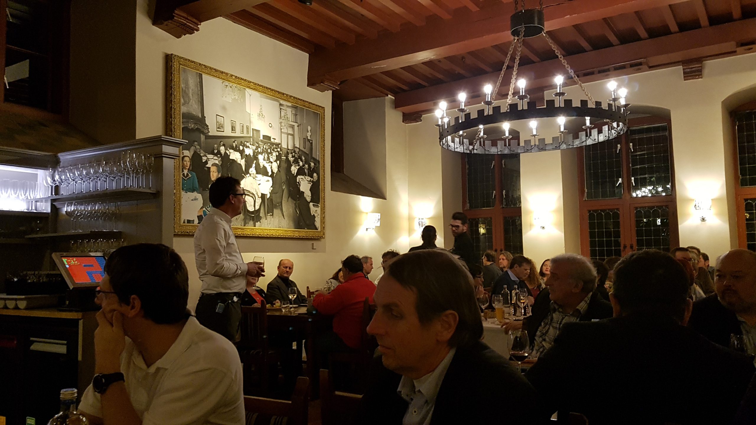 geoera4 Slika 4. Večera u restoranu „Stat Kaastel“ sudionika projekta GeoERA